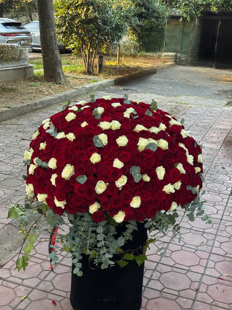 1001 Gül Aranjmanı